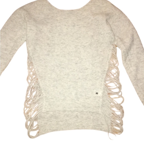 One Grey Day Los Angeles Cole Distressed Wool Pullover - Picture 9 of 11